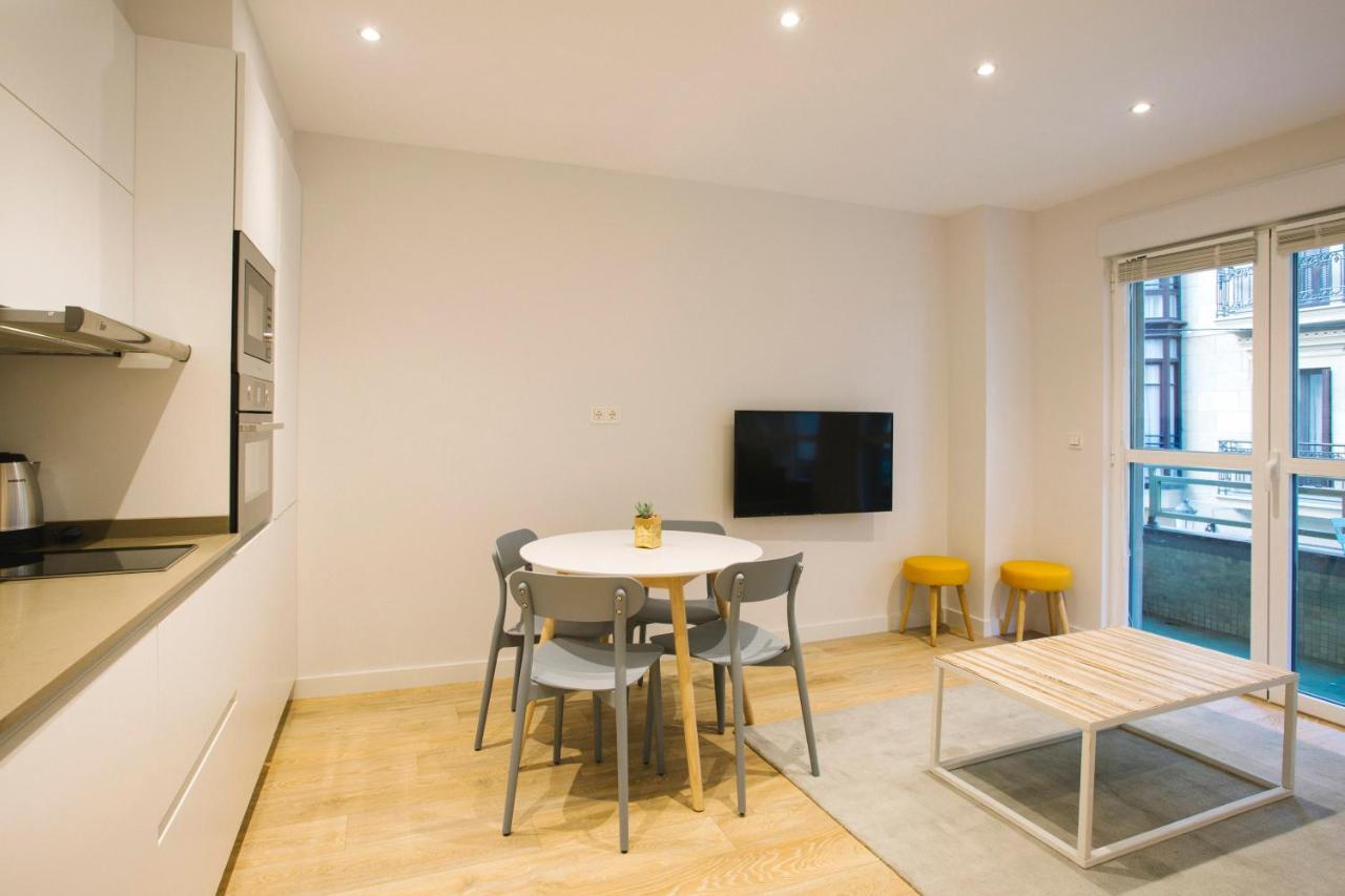 Apartamentos San Marcial 28 San Sebastian Buitenkant foto