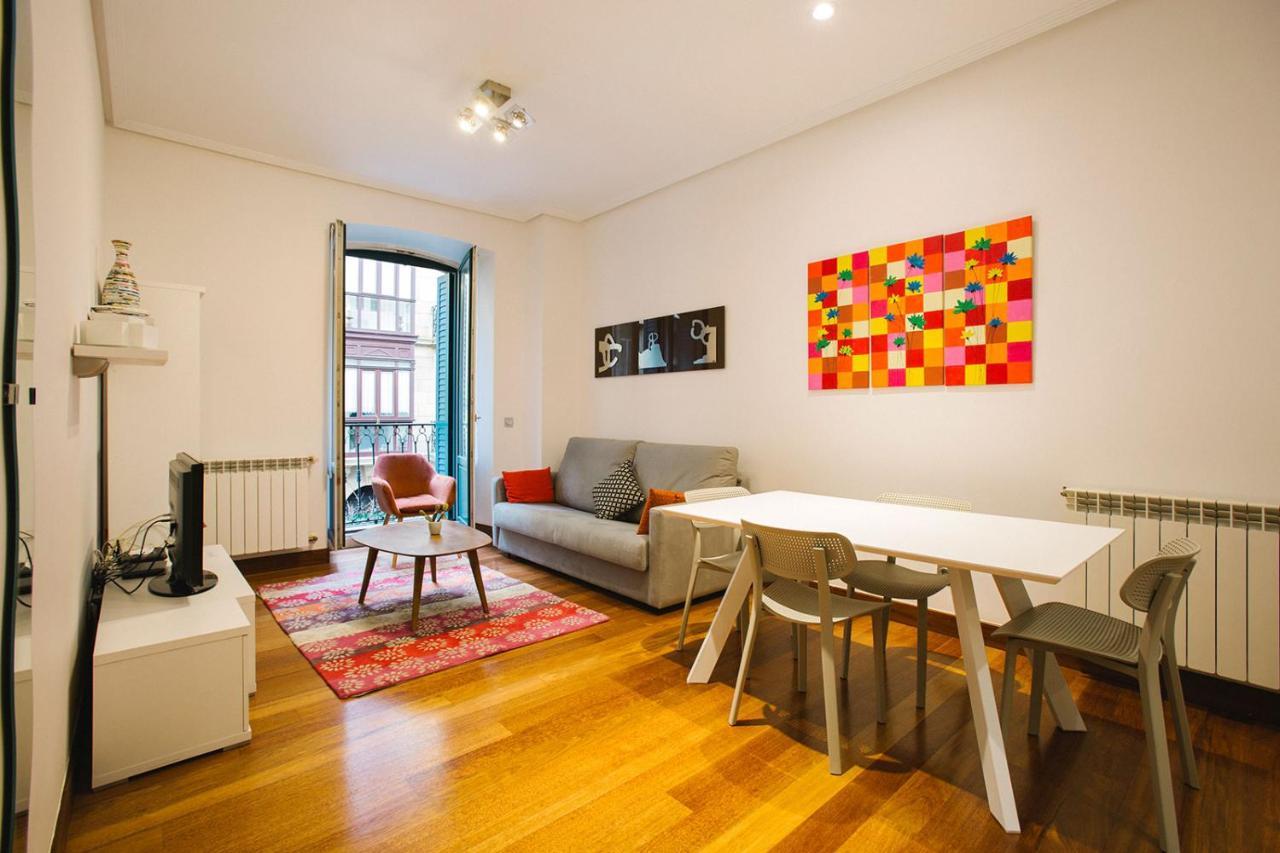 Apartamentos San Marcial 28 San Sebastian Buitenkant foto