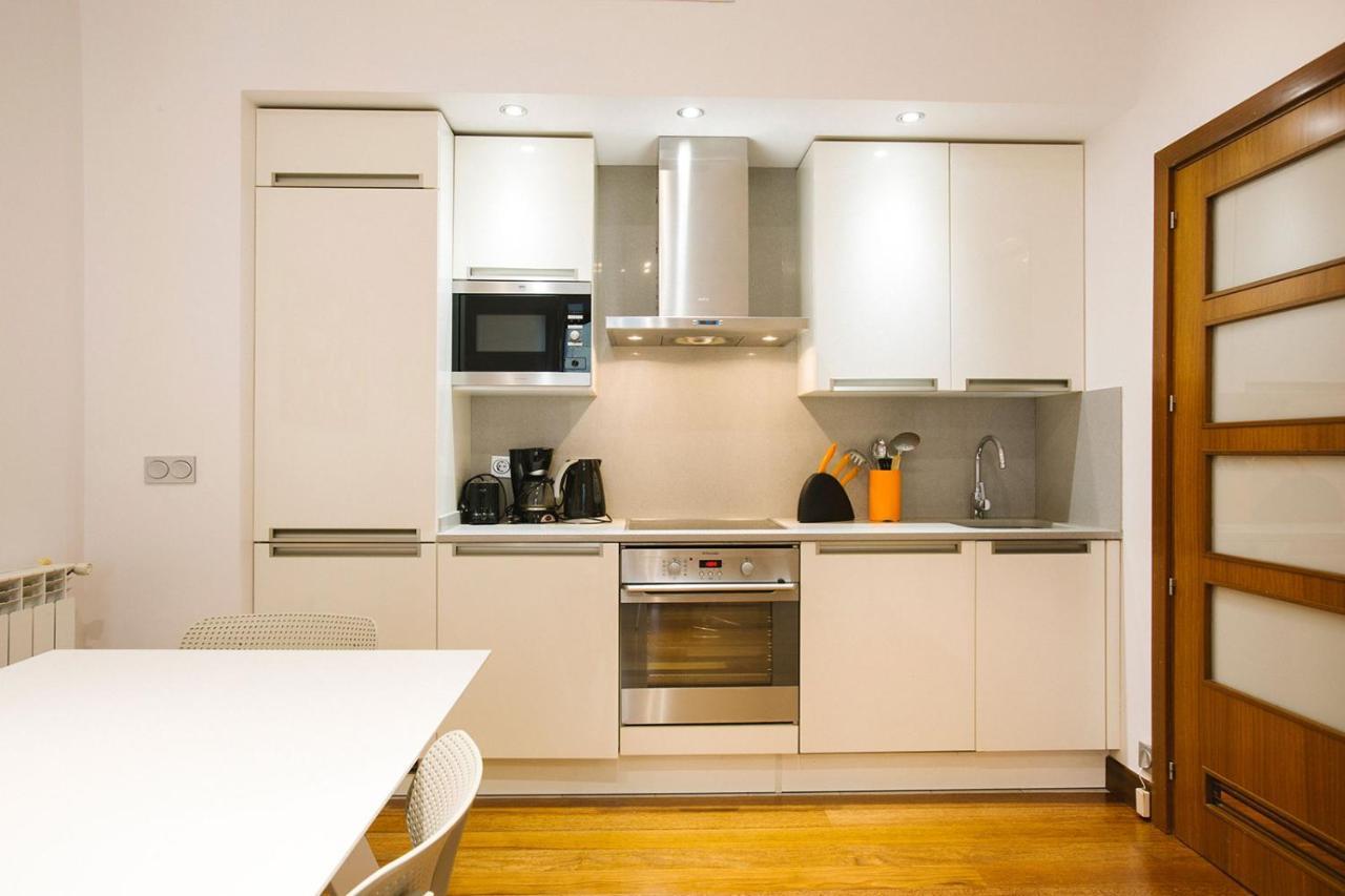 Apartamentos San Marcial 28 San Sebastian Buitenkant foto